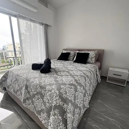 Beautiful Ii Apartment